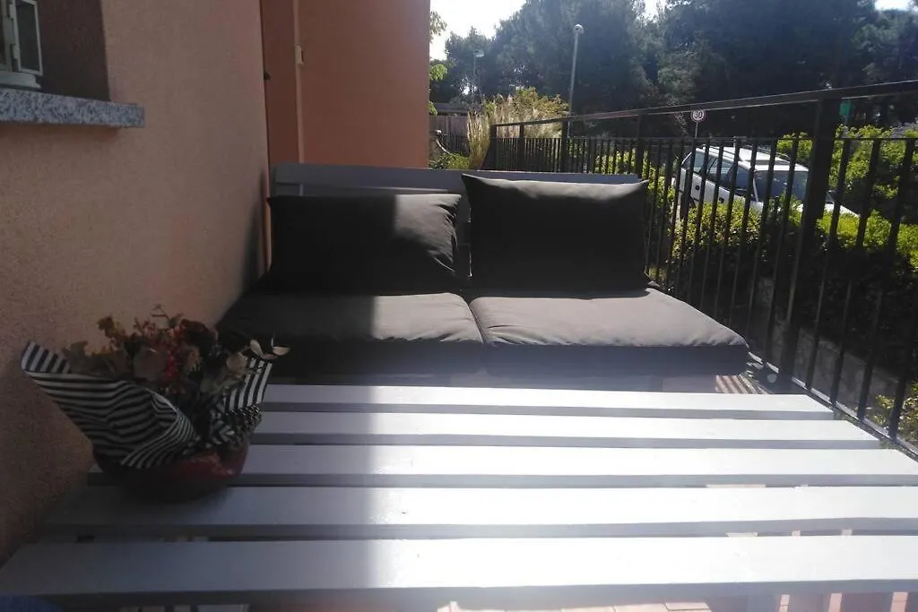 Easy Holiday, Pula 0*,  Croatia